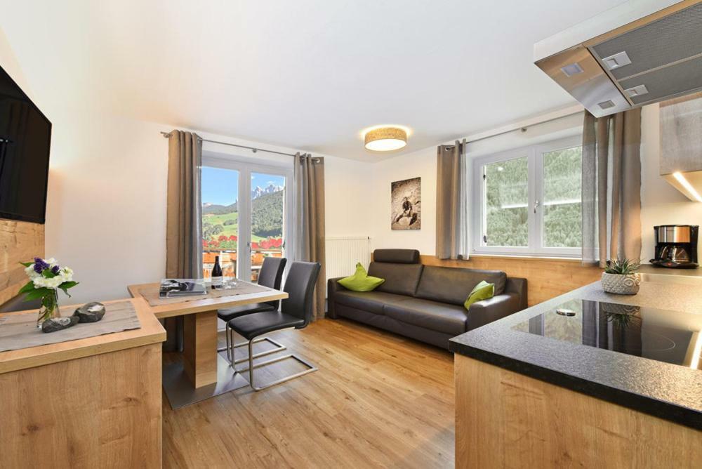 Jaiterhof Apartman Funes  Kültér fotó